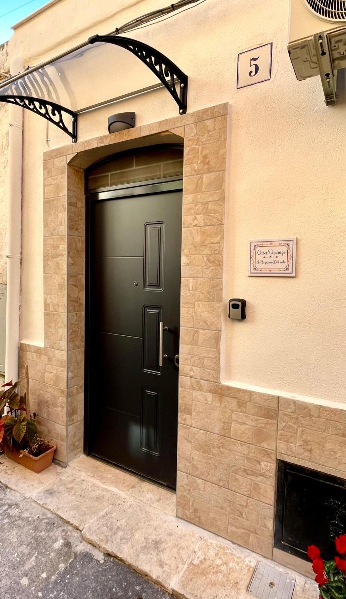 Casa Vacanze A Un Passo Dal Volo Bari Dış mekan fotoğraf